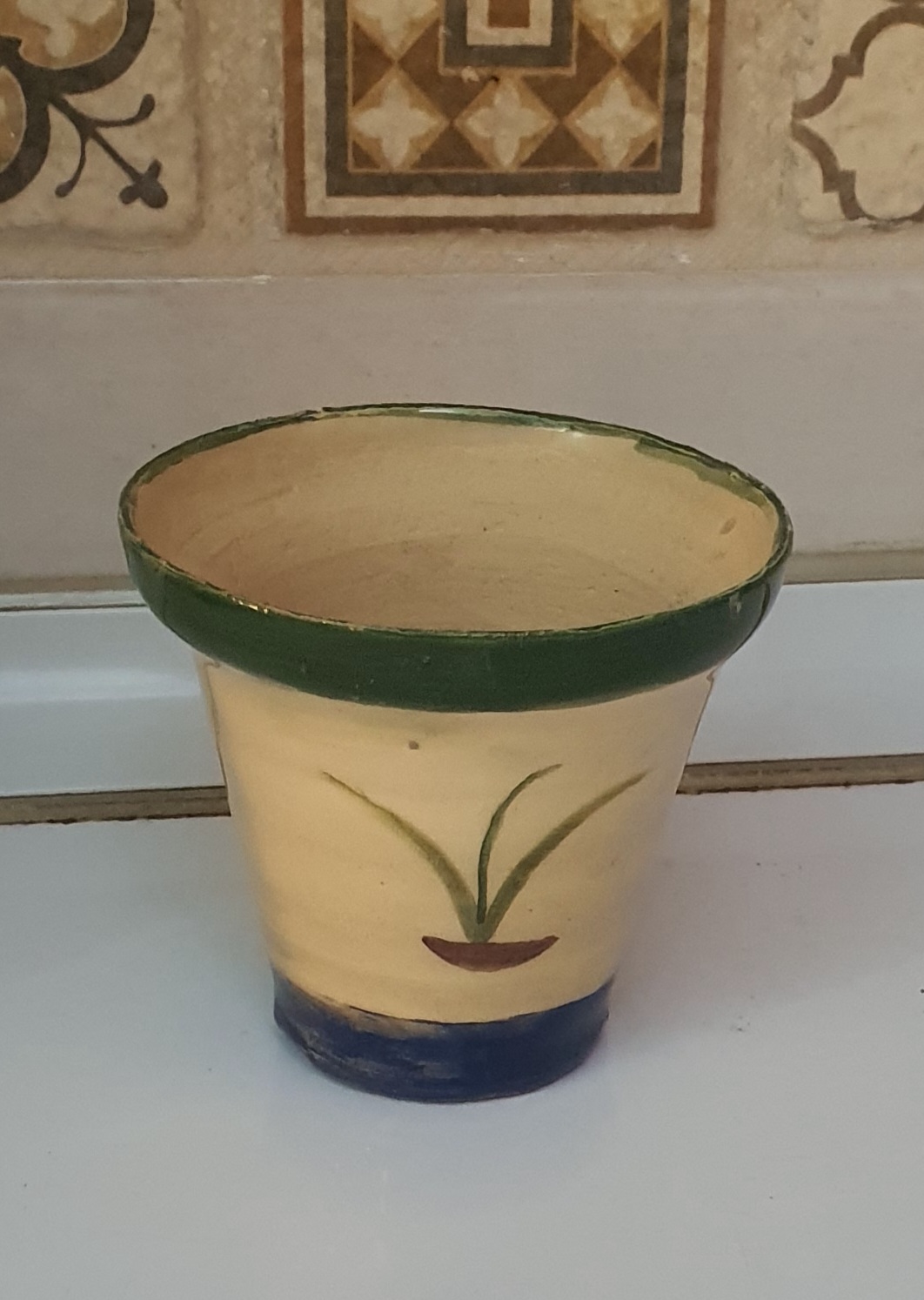 گلدان سفالی زینتی